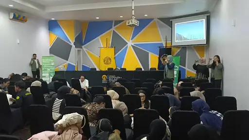 Masyarakat Indonesia Praktikkan Kesiapsiagaan Melalui Chatbot AI